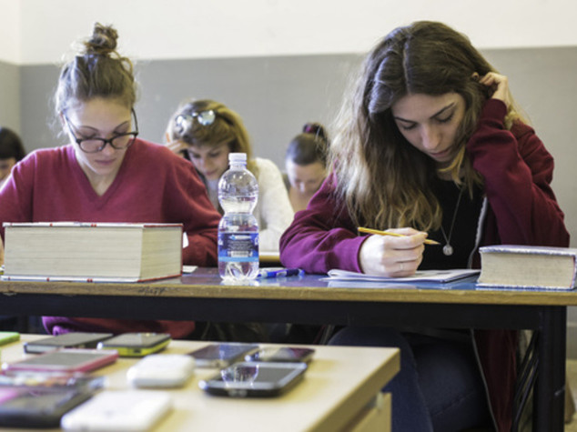 Maturita': seconda prova. Tacito al classico, tariffe telefoniche allo scienifico