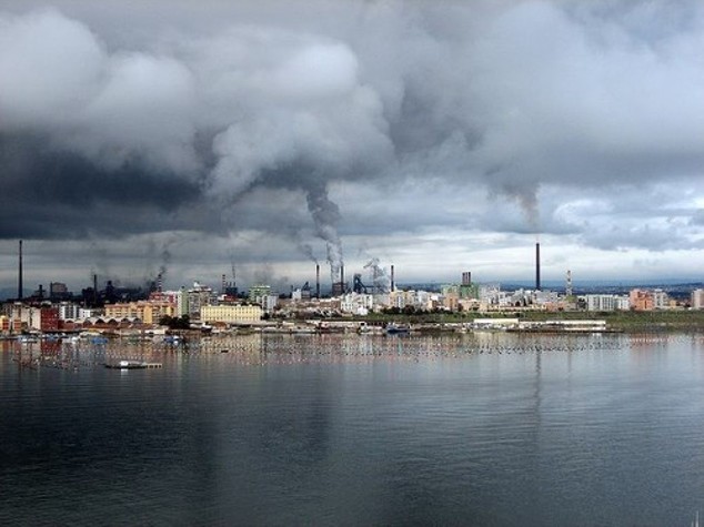 Ilva: si pianifica fermo altoforno 2 dopo sequestro Procura; allarme dei sindacati