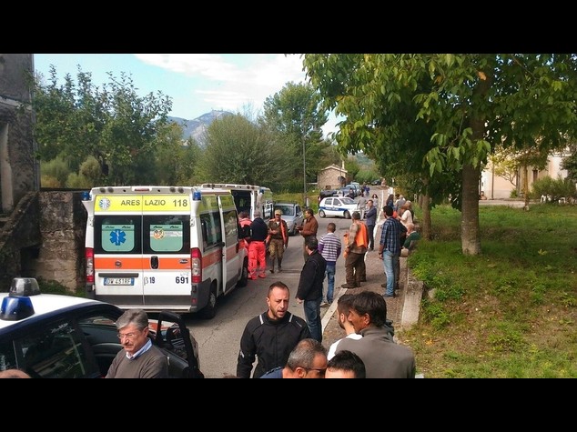Cacciatori aggrediti da un cinghiale nel Frusinate, uno e' grave