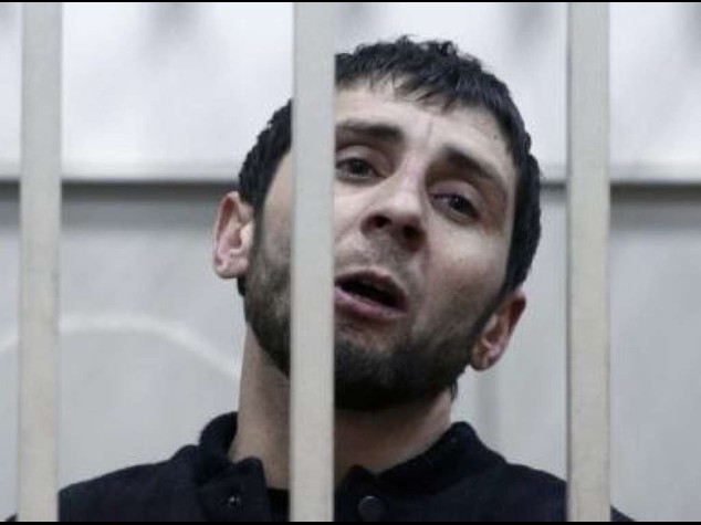 Nemtsov: arrestati ex poliziotto; Corte Mosca, "omicidio per denaro a fini estorsione"