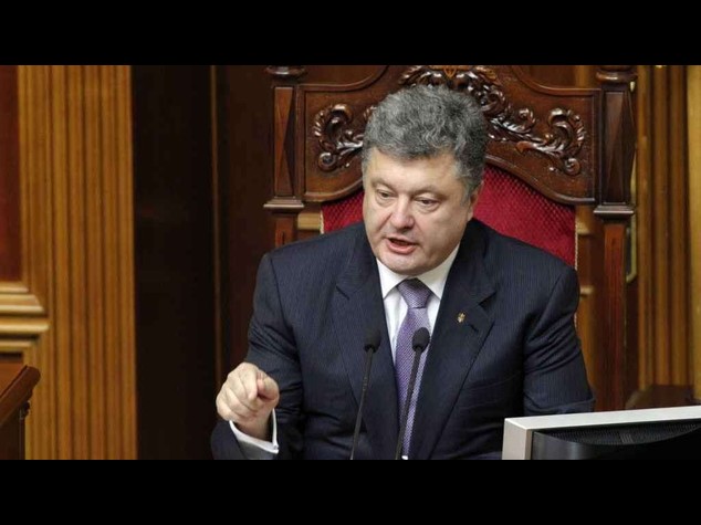 Poroshenko propone ai ribelli ucraini "nuovi colloqui"