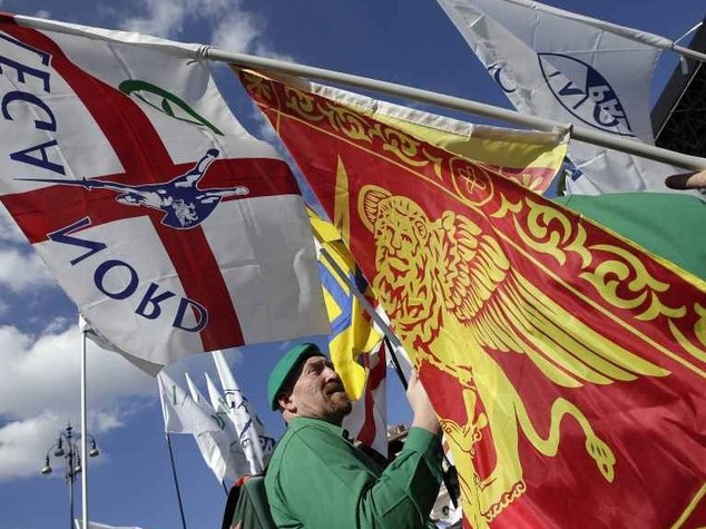 Lega: ok unanime a nuovo statuto, diventa 'confederazione'