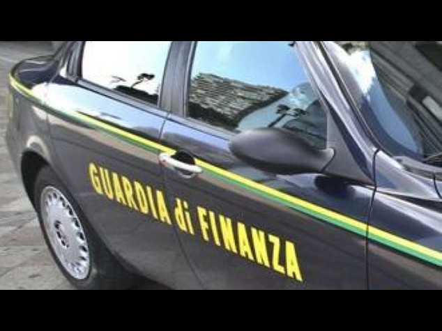 Corruzione al comune di Roma, manette a un vigile e funzionari