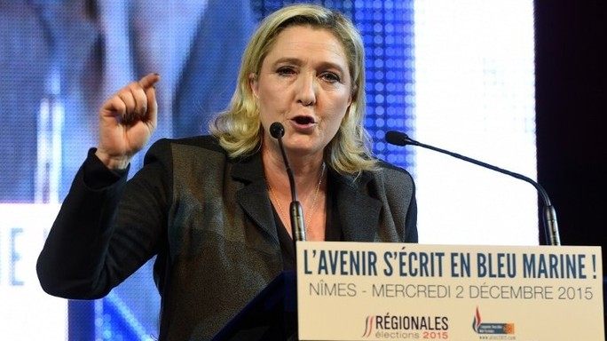 Marine Le Pen, ora referendum in Francia