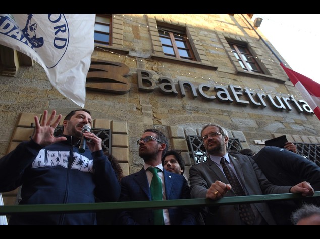 Centrodestra all'attacco, sfiducia al governo