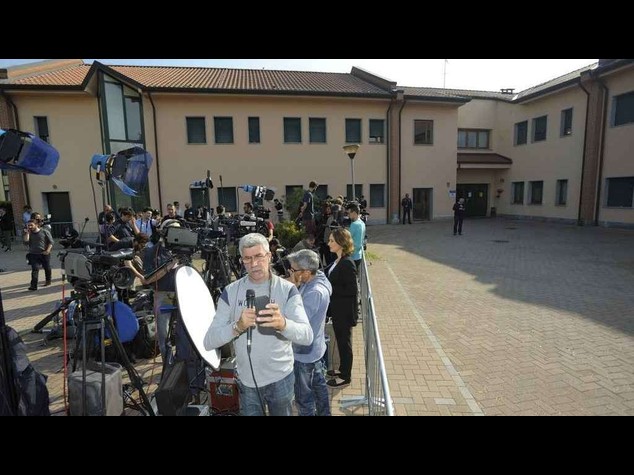 Berlusconi: terminata giornata servizi sociali, 37 al termine