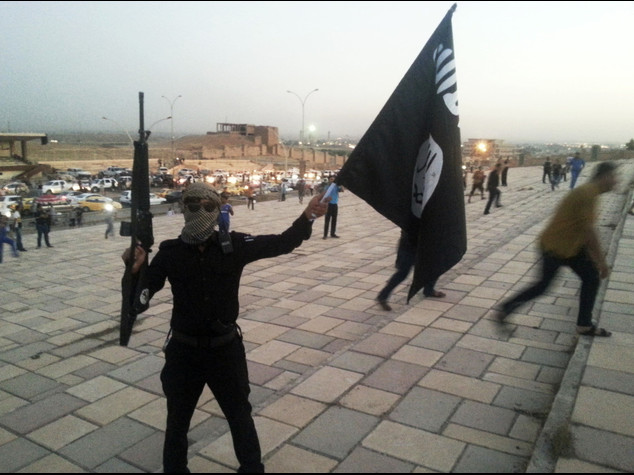 Fatwa dell'Isis codifica sesso con le donne-schiave