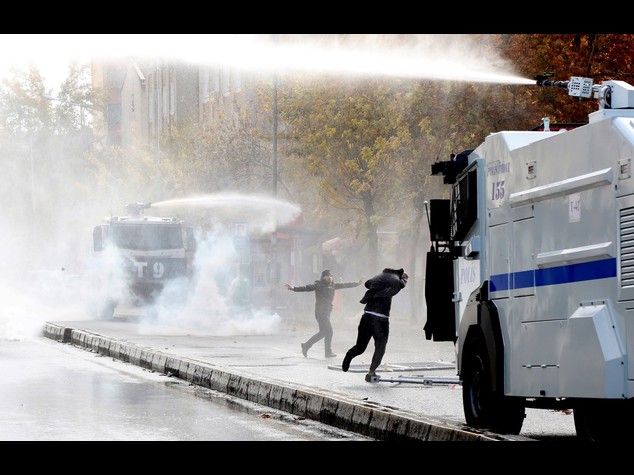 Turchia, attacchi del Pkk nel sud-est, 4 morti e decine feriti
