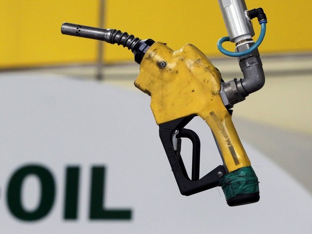 Petrolio: chiude in netto rialzo a New York, Wti a 49,83 dollari