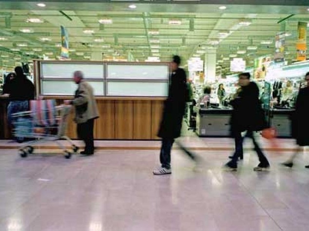 Cala la fiducia dei consumatori e delle imprese a dicembre