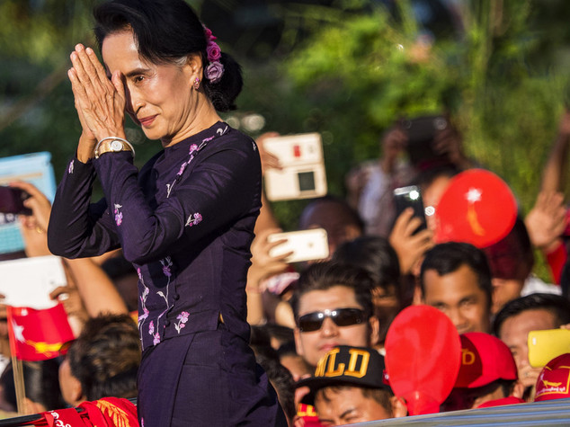Zampa, "San Suu Kyi acceleri cambiamento con riforme"