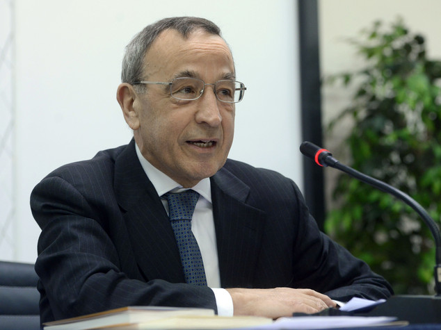 Vaciago, in Europa un milione di nuovi disoccupati
