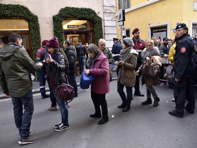 Terrorismo, per Capodanno allerta globale