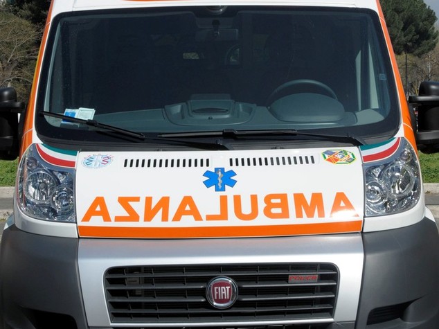 Scontro frontale a Taranto, muoiono 5 ragazzi