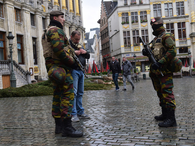 "Mi hanno abbandonato". Il video shock della vittima dell'attentato di Bruxelles