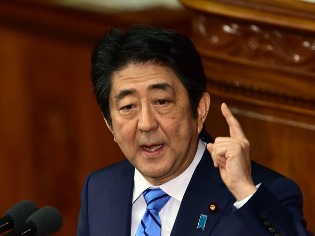 Giappone: Shinzo Abe annuncia piano rilancio da 240 miliardi di euro
