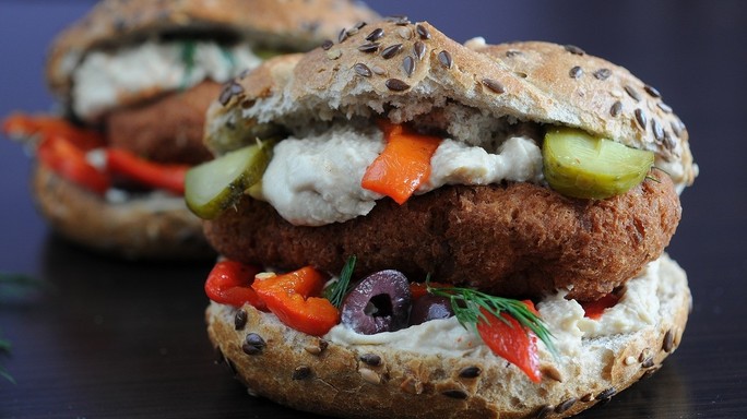 Boom di vegetariani, 1 italiano su 10 addio carne