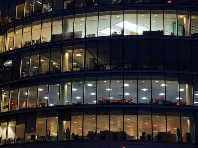 Cgia, in Europa siamo quelli che lavorano meno di notte