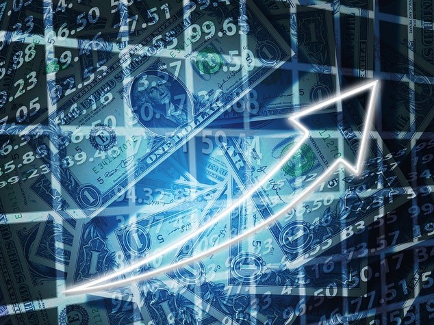 Borse a scoppio ritardato, volano sull'effetto Draghi