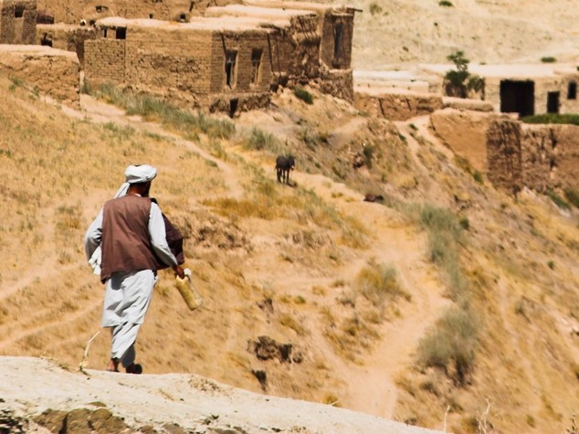 Agguato a turisti stranieri a Herat, 7 feriti