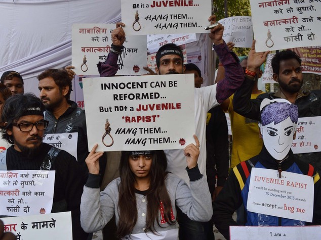 India: bimba di 4 anni violentata da autista scuolabus