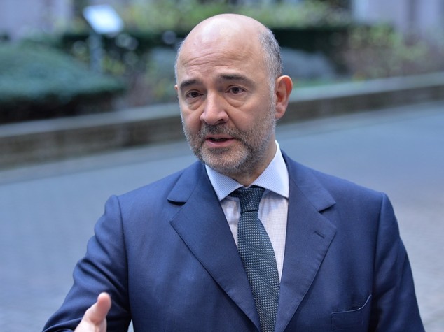 Bruxelles insoddisfatta di risposte Italia su manovra