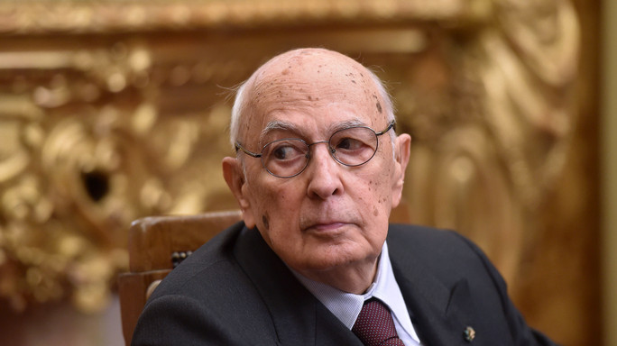 Napolitano esagera sul ricorso al voto anticipato in Italia