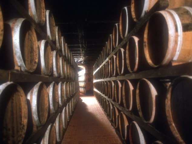 La truffa del Brunello, vino spagnolo spacciato per Doc