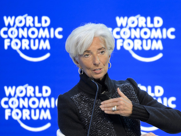Lagarde, per 2016 modesto ottimismo e rischi significativi