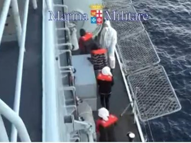 Sbarco di 232 migranti a Pozzallo, fermati 4 scafisti