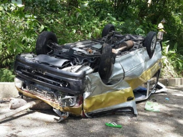 Si ribalta minibus, bimbo italiano muore in Dominica