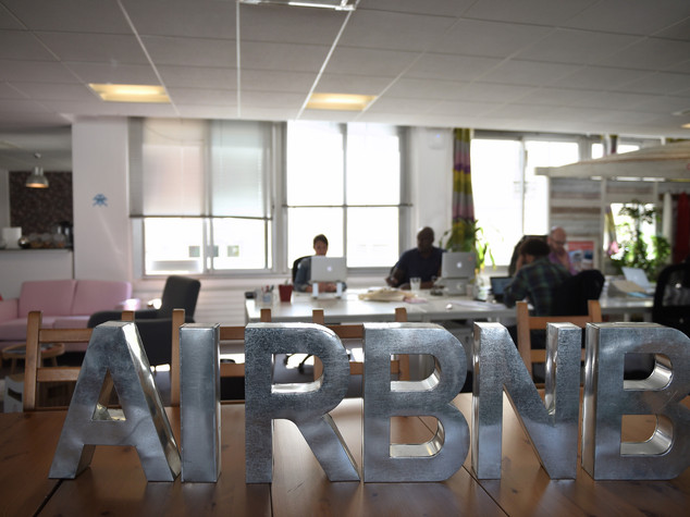 Accordo con Airbnb, "a Roma alloggi piu' sicuri"