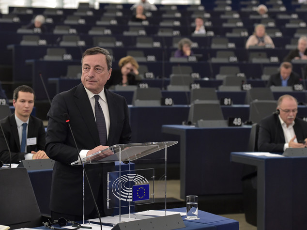 Draghi, a inizio marzo revisione politica monetaria