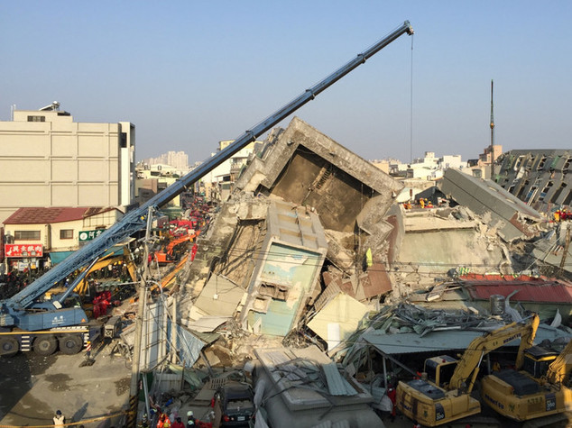 Terremoto Taiwan: 114 morti sotto edificio, 3 dispersi