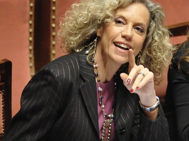 Unioni civili, ok Pd a stralcio adozioni e fiducia a maxiemendamento