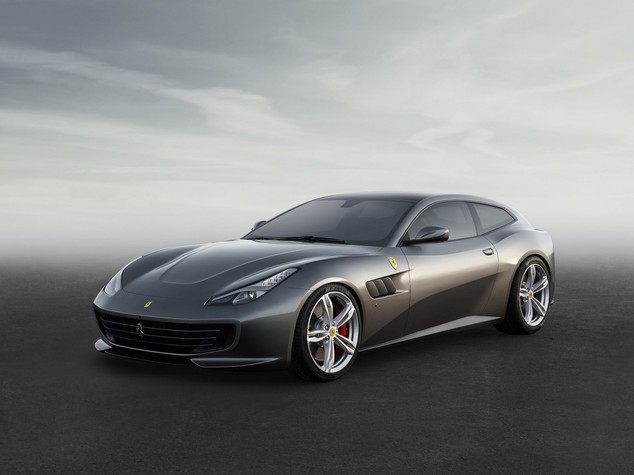 Ecco la nuova Ferrari GTC4, la 4x4 lusso - FOTO