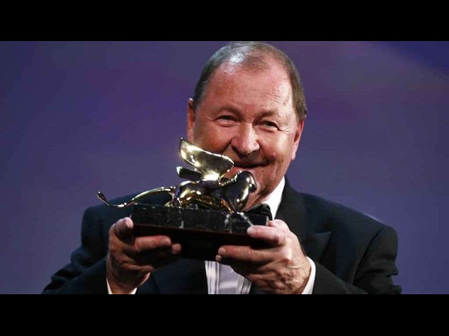 Leone d'Oro: il 'Piccione seduto' di Andersson sara' distribuito in Italia da Lucky Red