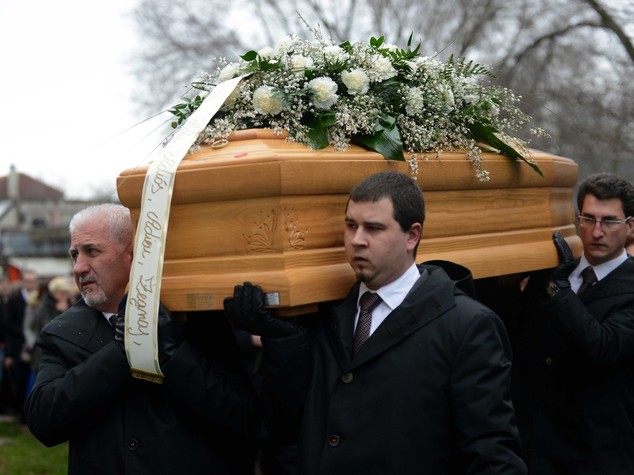 L'addio a Regeni, "senza giustizia non c'è pace"