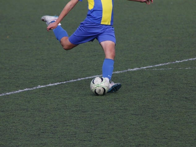 Tredicenne muore in Puglia dopo malore mentre gioca al calcio