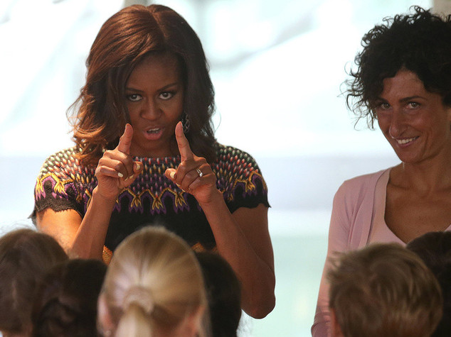 Michelle Obama a Expo con Agnese Renzi. Sasha e Malia in giro per i padiglioni - FOTO e VIDEO