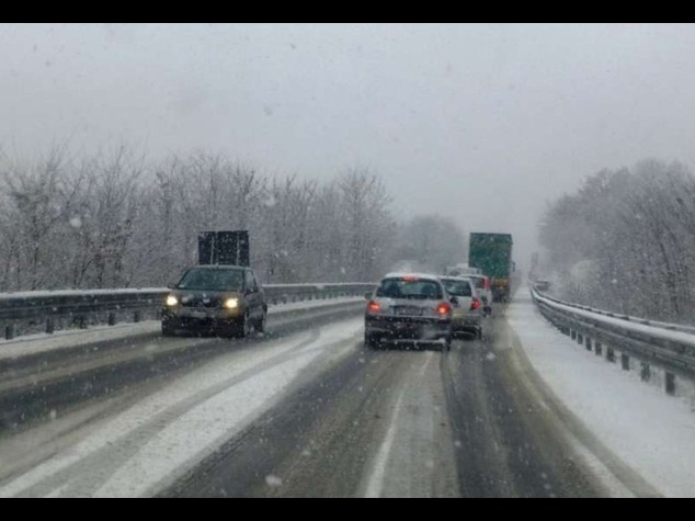 La primavera va in pausa, torna la neve in Veneto e Trentino Alto Adige
