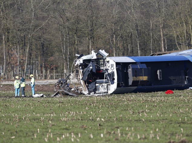 Tragedia in Olanda: deraglia treno, un morto e dieci feriti