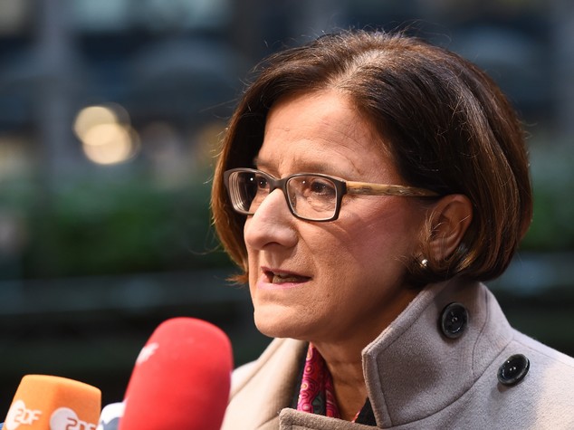 Atene, no a visita ministro austriaco in Grecia