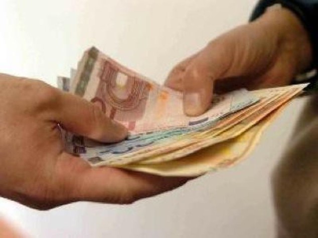 Cos'è il traffico di influenze, il reato contestato a Tiziano Renzi