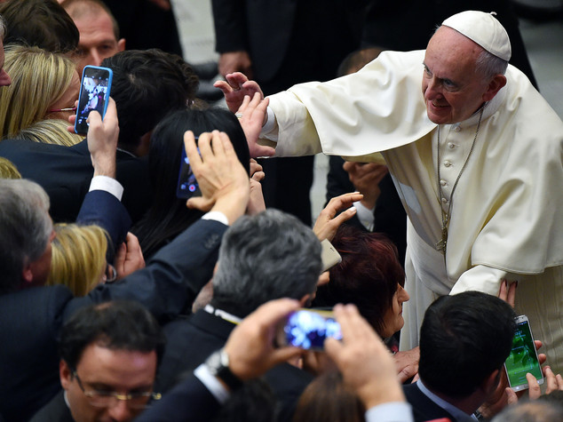 Il Papa agli imprenditori, "no alle raccomandazioni"
