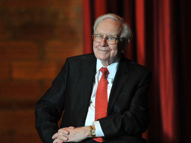 "Sgarbo" di Warren Buffett a Trump: Usa cresciuti con gli immigrati