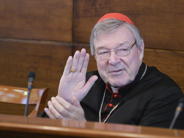 Pedofilia, vittime chiedono udienza al Papa "Pell ci offende"
