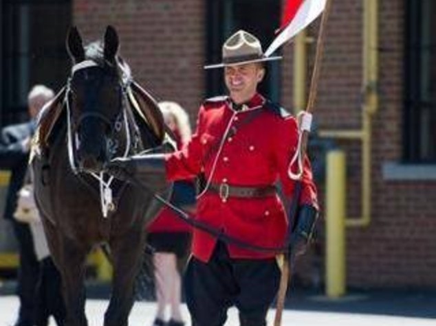 Trasferirsi in Canada, picco ricerche nel Super Tuesday