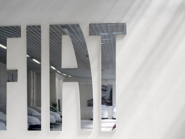 Rcs: Fiat esce dal capitale, dopo 40 anni lascia il Corriere