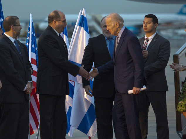 Sangue in Israele mentre arriva Biden